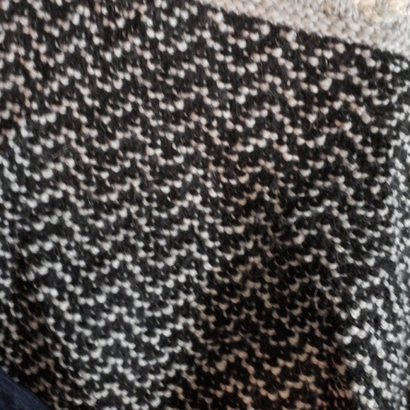 SALE⚡️COCOGIO Wool Alpaca mix made in ITALY Knit PONCHO FITS ALL - Picture 5 of 8